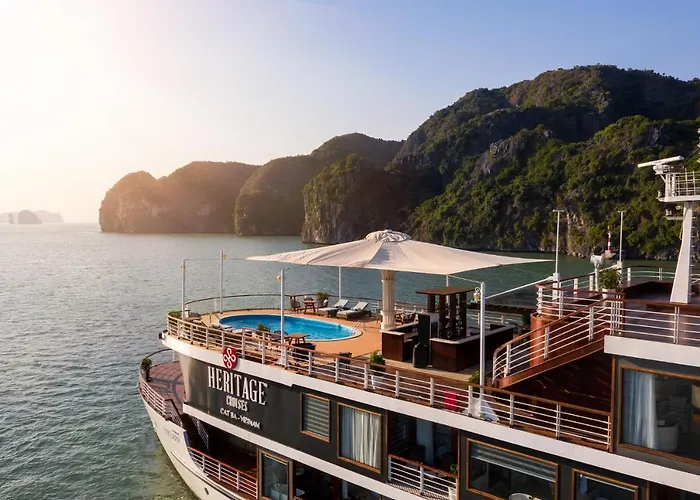 Heritage Cruises Binh Chuan Cat Ba Archipelago