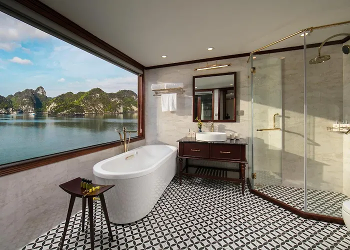 Heritage Cruises Binh Chuan Cat Ba Archipelago