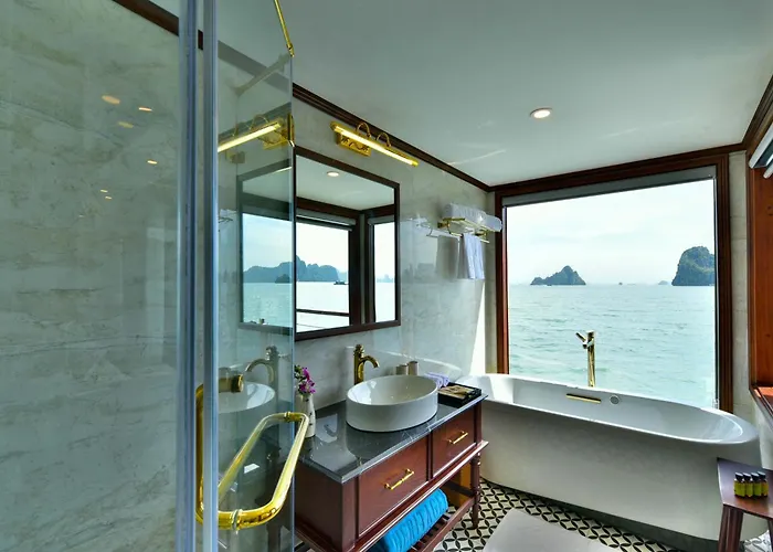  Heritage Cruises Binh Chuan Cat Ba Archipelago